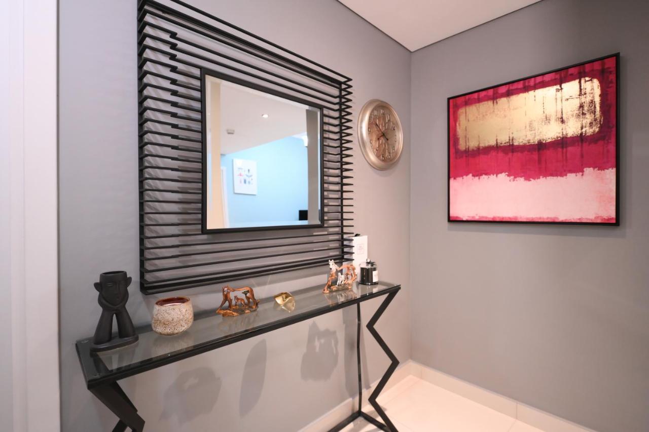 Trinity Holiday Homes - Discover The True Definition Of Luxury At 2Br In Dubai Marina Exterior foto